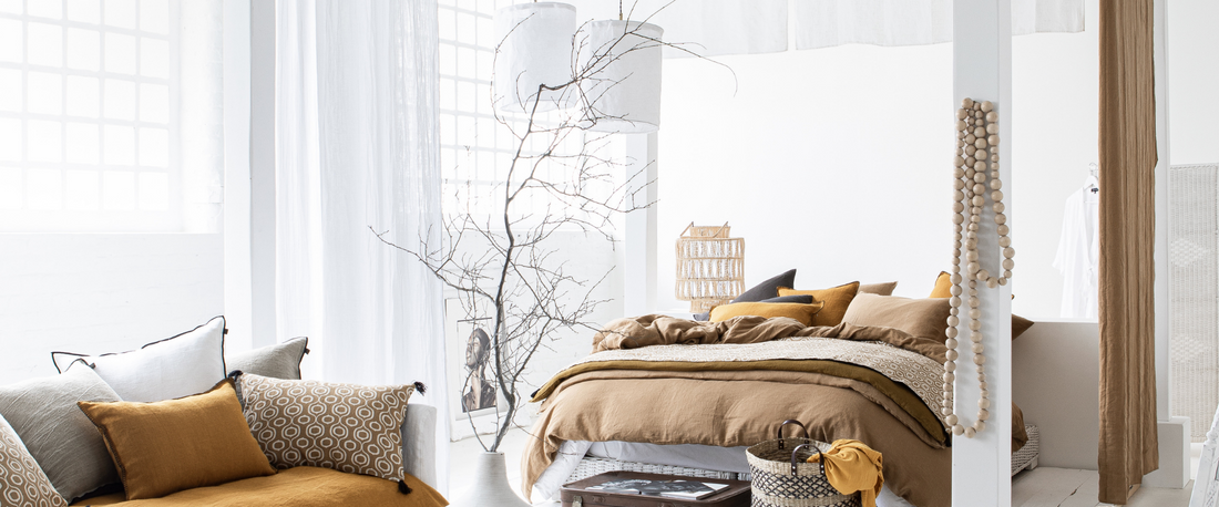 ¿Cómo ordenar los cojines en tu cama?