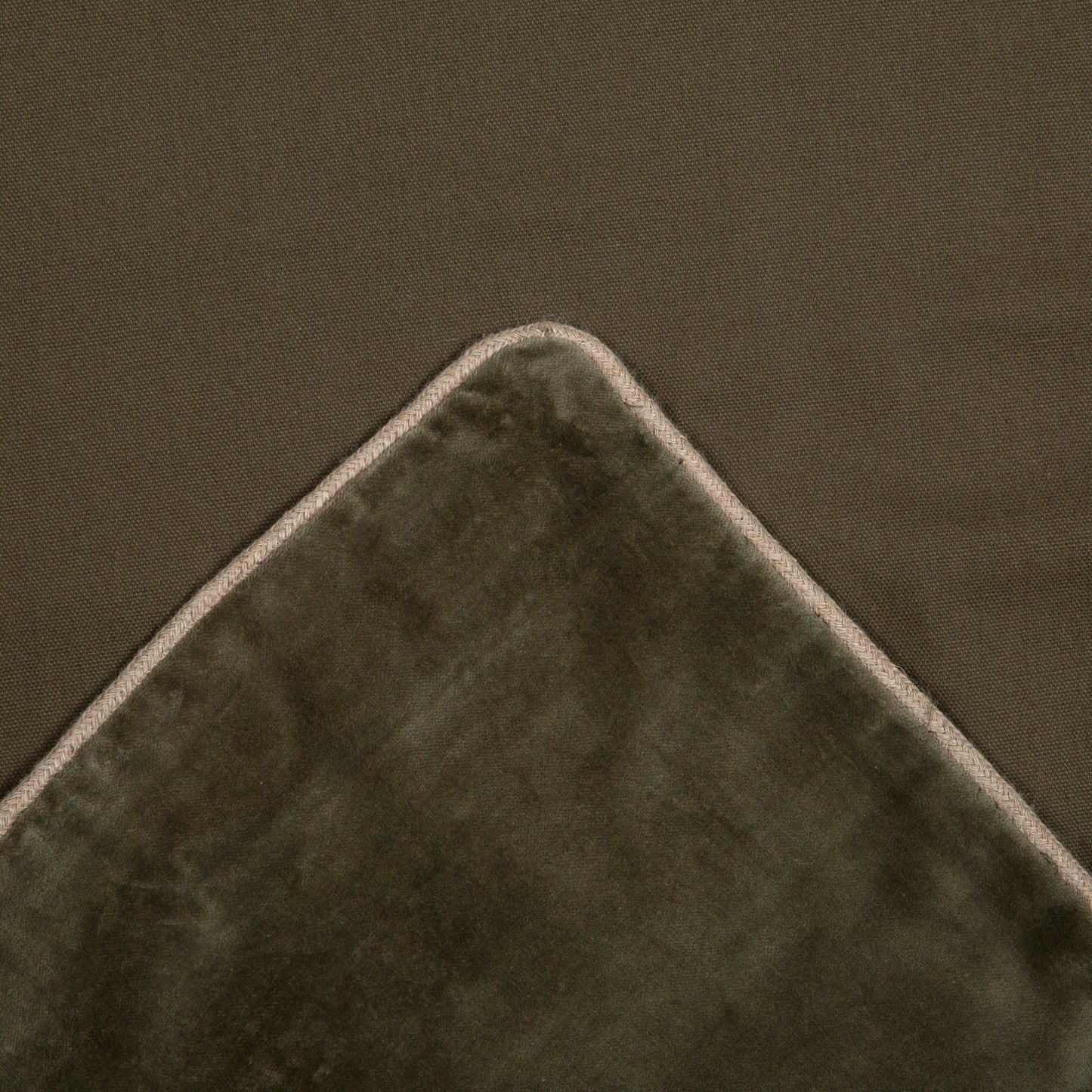 Funda Piecera Velvet New Delhi Kaki 85x200 cm