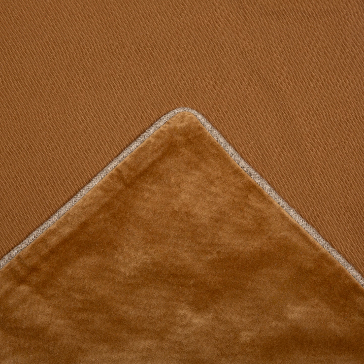 Funda Piecera Velvet New Delhi Tabac 85x200 cm