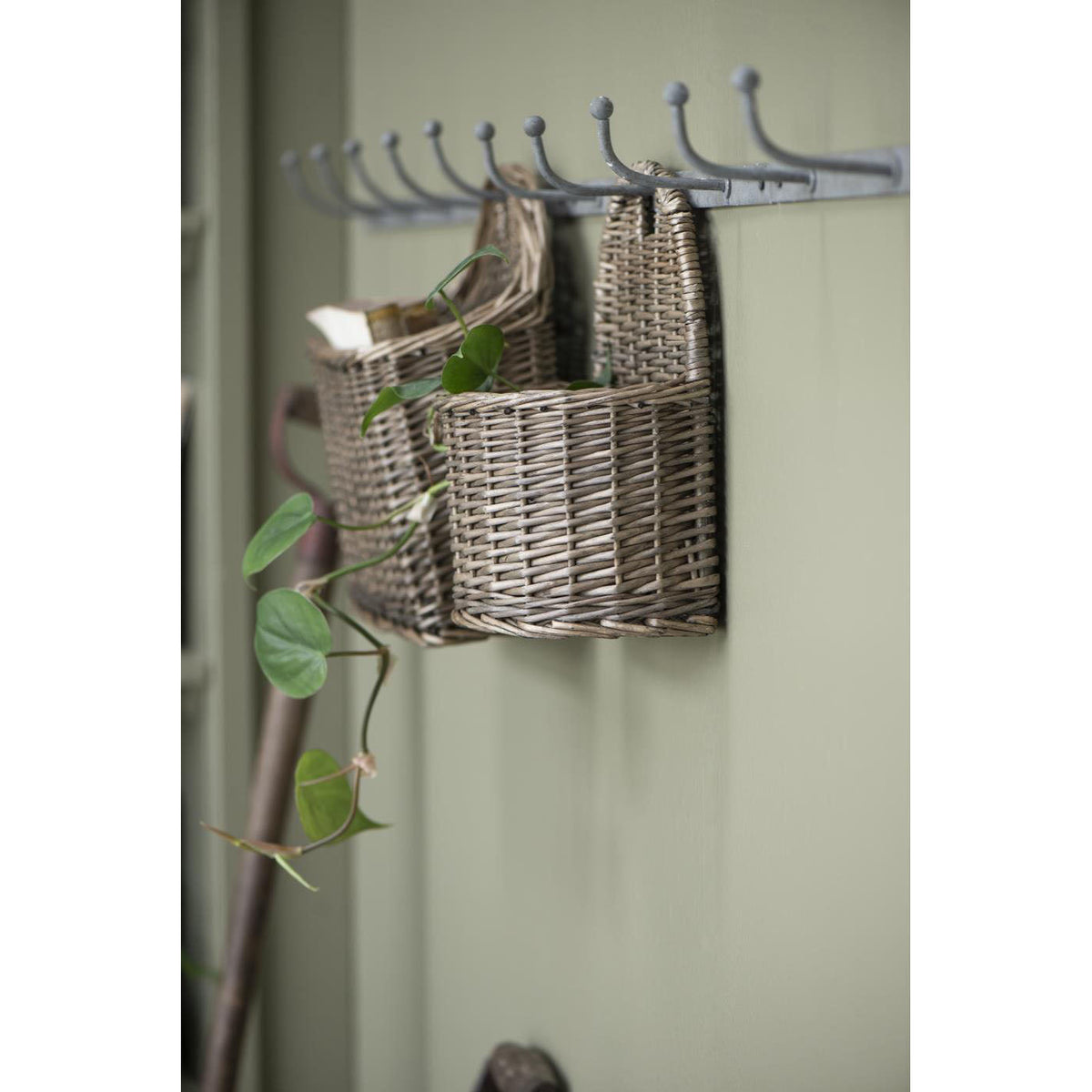 Rack Gris con 2 Ganchos