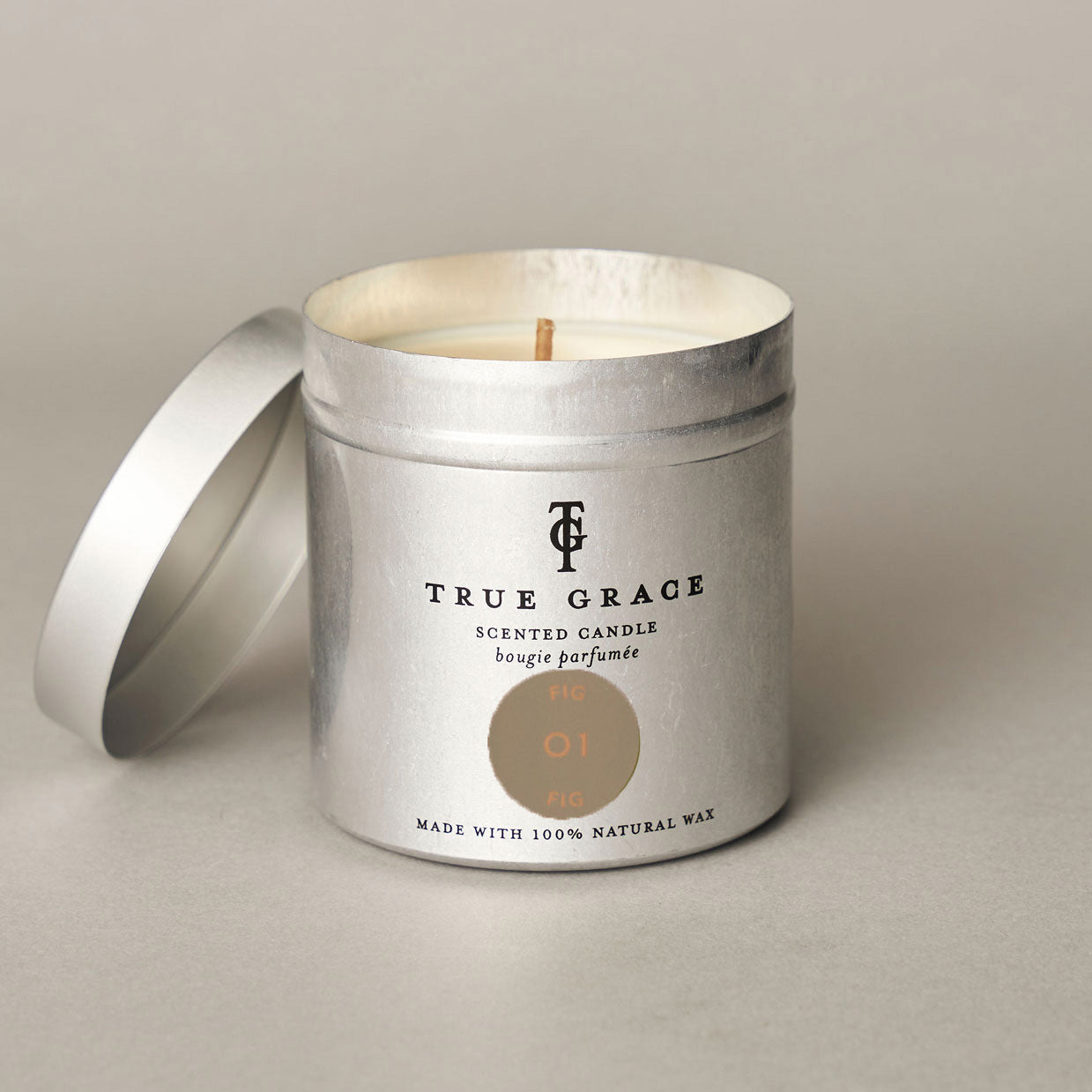 Vela Tin 250 g Fig True Grace