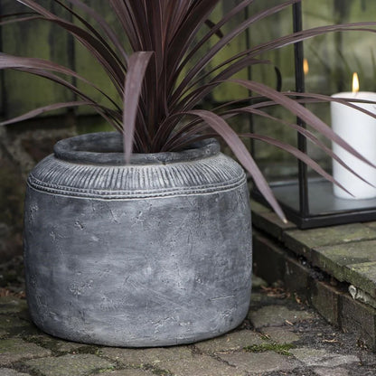 Pot de Cemento Cleopatra Charbon H: 25 cm Ø: 27 cm