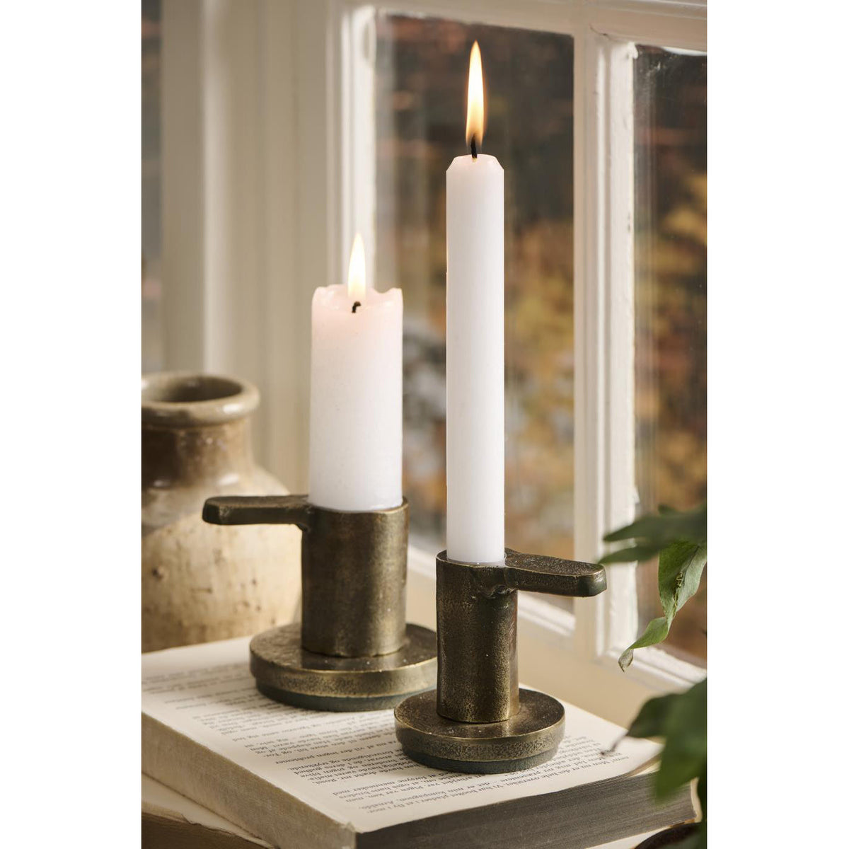 Candelabro de Metal TIZA con Mango