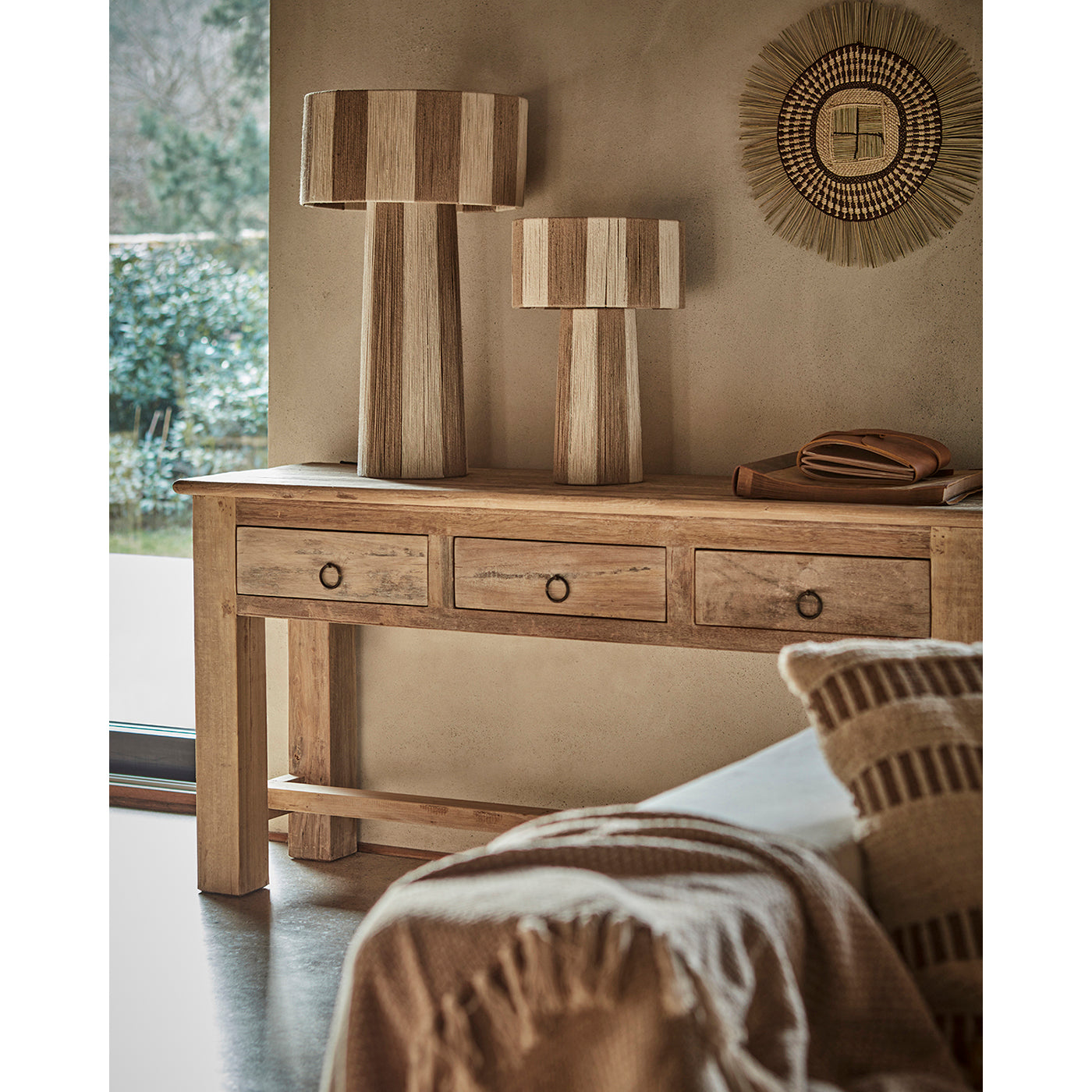 Lámpara de Mesa JULLAN L, Marfil/Natural H: 72 cm