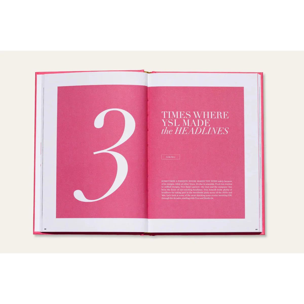 Libro The Essence of Yves Saint Laurent